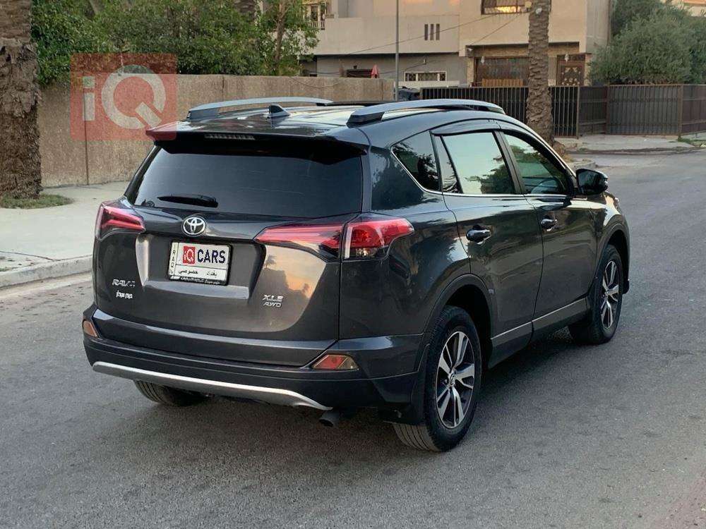 تويوتا راف 4